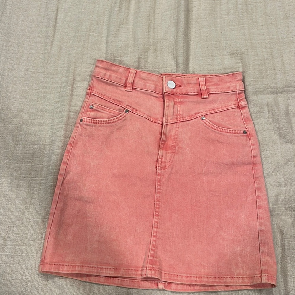 Pink washed jean skirt